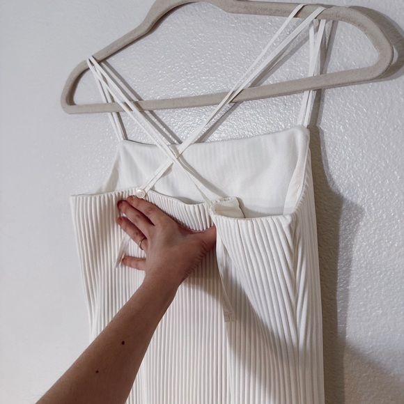 COS PLISSÉ MIDI WHITE SLIP DRESS New with tags size S - Picture 5 of 9
